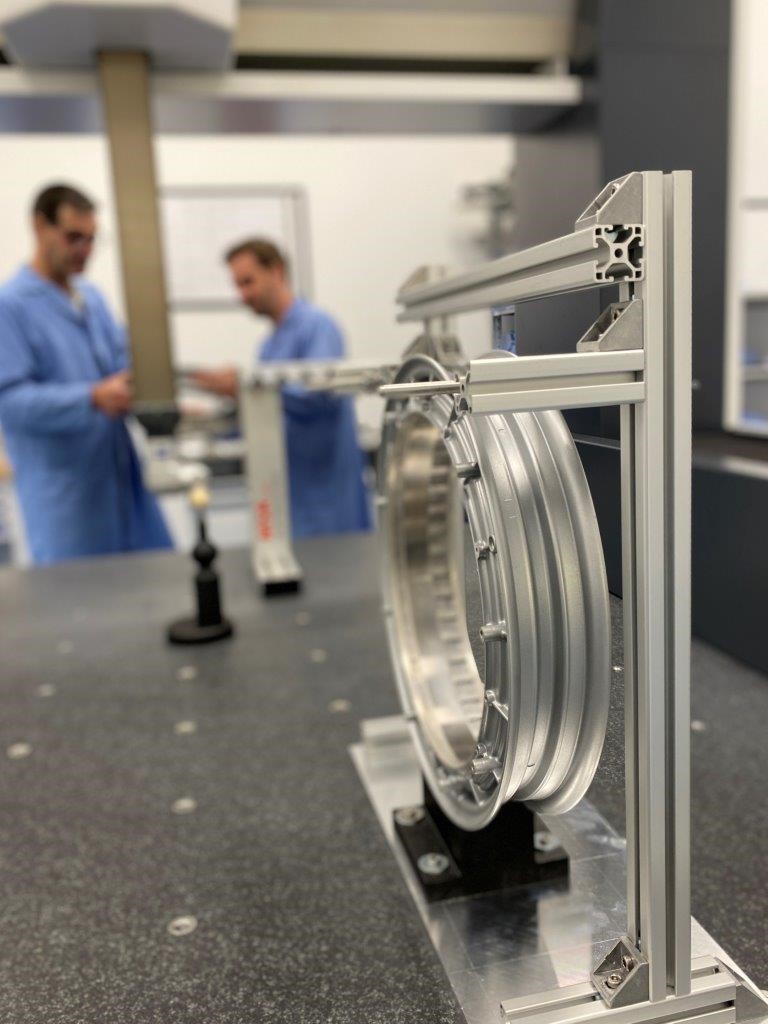 Marius_Ferent's tweet photo. @UjetNews prides itself in its service offering of our metrology services – providing our customers with precise measurements using our state-of-the-art equipment.
#ujet #emobility #mechanicalengineering #strainmodelling #engineering #softwarealgorithms #materialscience #OEM https://t.co/guRE7JKE4W