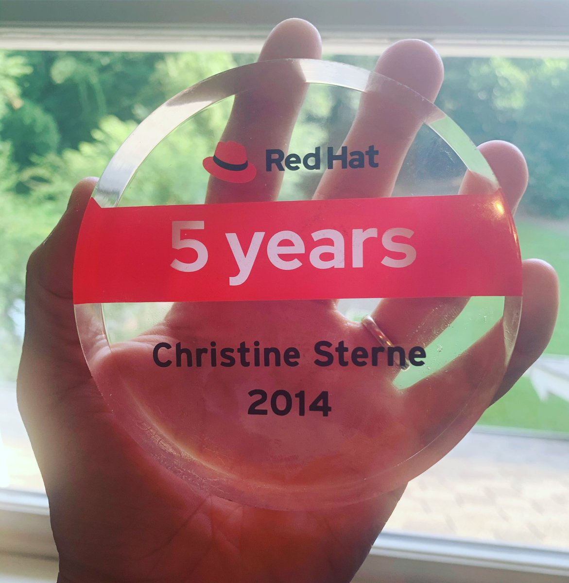 sternesterne's tweet image. Heck yeah 5 years (and 8 months)!! #lifeatredhat #weareredhat