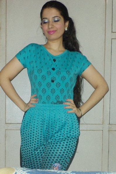 KanupriyaKaushi's tweet photo. #beautiful #beauty #beauteous #hairstyle #myhairstyle #hair #attractive #eyemakeup
#pretty #ravishing
#gorgeous #stunning
#glamorous #graceful #pose #camera #beautifulface #mylook #makeup #lipstick #earrings #dressonline #dress #outfit #beautifulfigure #waist #slim #myfigure https://t.co/vTCub6YYE0