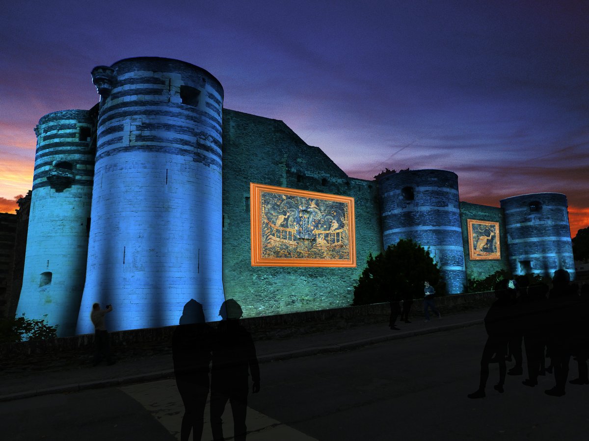 Tous les soirs, du 25 juillet au 15 août 2020, flânez en cœur de ville et admirez l’exposition lumière à ciel ouvert sur les remparts du Château, imposante forteresse du XIIIe siècle. #Angers #VisitAngers #PaysdelaLoire