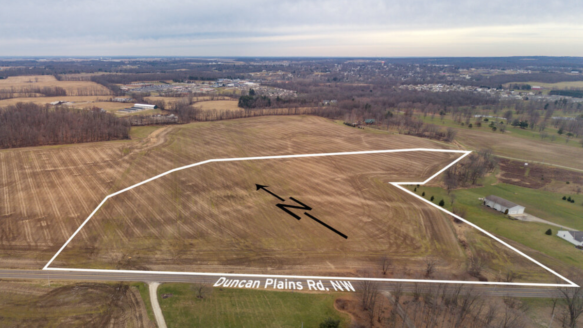 GROWLickingCo's tweet photo. NEW SITE: 20 acres #readyfordevelopment @JohnstownOhio Entrprs Cntr. Strategically located along US-62 corridor. Fully served, due diligence complete https://t.co/tLRLzu9afn @OhioPort @CBUSRegion #ColumbusRegion @JobsOhio #Industrial #Manufacturing #siteselection #hereweGROWagain https://t.co/OV4grPQOd2