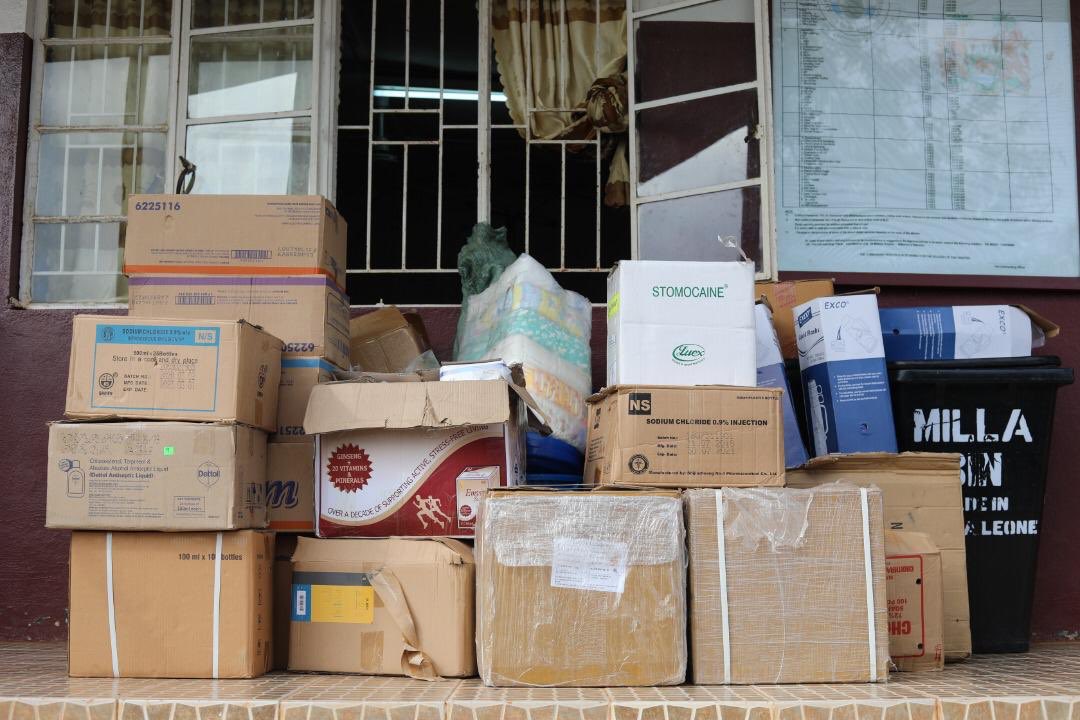 VickieRemoe's tweet photo. All good things must come to an end. This morning we made our final delivery of #COVID19 medical supplies and with that we close the #C19DignityProject.
Funds still in account will go to a legacy project to support healthcare service delivery in #SierraLeone https://t.co/57XAKDEKCp
