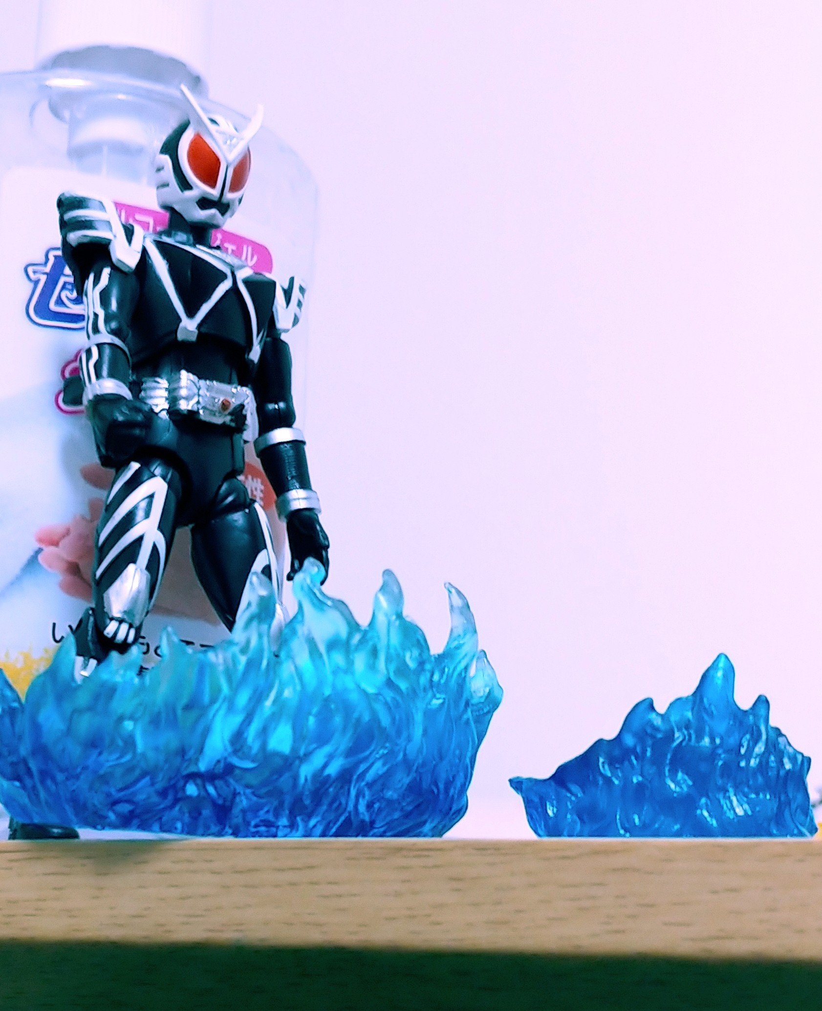 プル 仮面ライダー555 仮面ライダー555で木村沙耶役だった斎藤麻衣さん 最近復帰されたらしい 乾巧にデルタのベルト渡そうと持ってきて綾野剛演ずる澤田にトゲ付きのエグい武器で殺されてしまった 変身シーン見たかった 可愛かったし リアタイ時澤田ｧ と