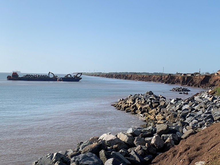 NEWS: Staff and students have teamed up with researchers at the University of Hull on a coastal erosion project which aims to explore the relationship between local people and the dynamic coast, using stories from Withernsea residents. Find out more: withernseahigh.org.uk/latest-news/th…