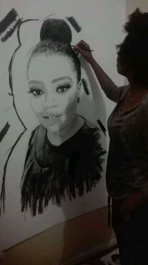 lelo_artist's tweet photo. Hi guys 😊please like and Retweet my drawings 🙏🙏

#NdloziJoinsDA https://t.co/LoUH8E7943