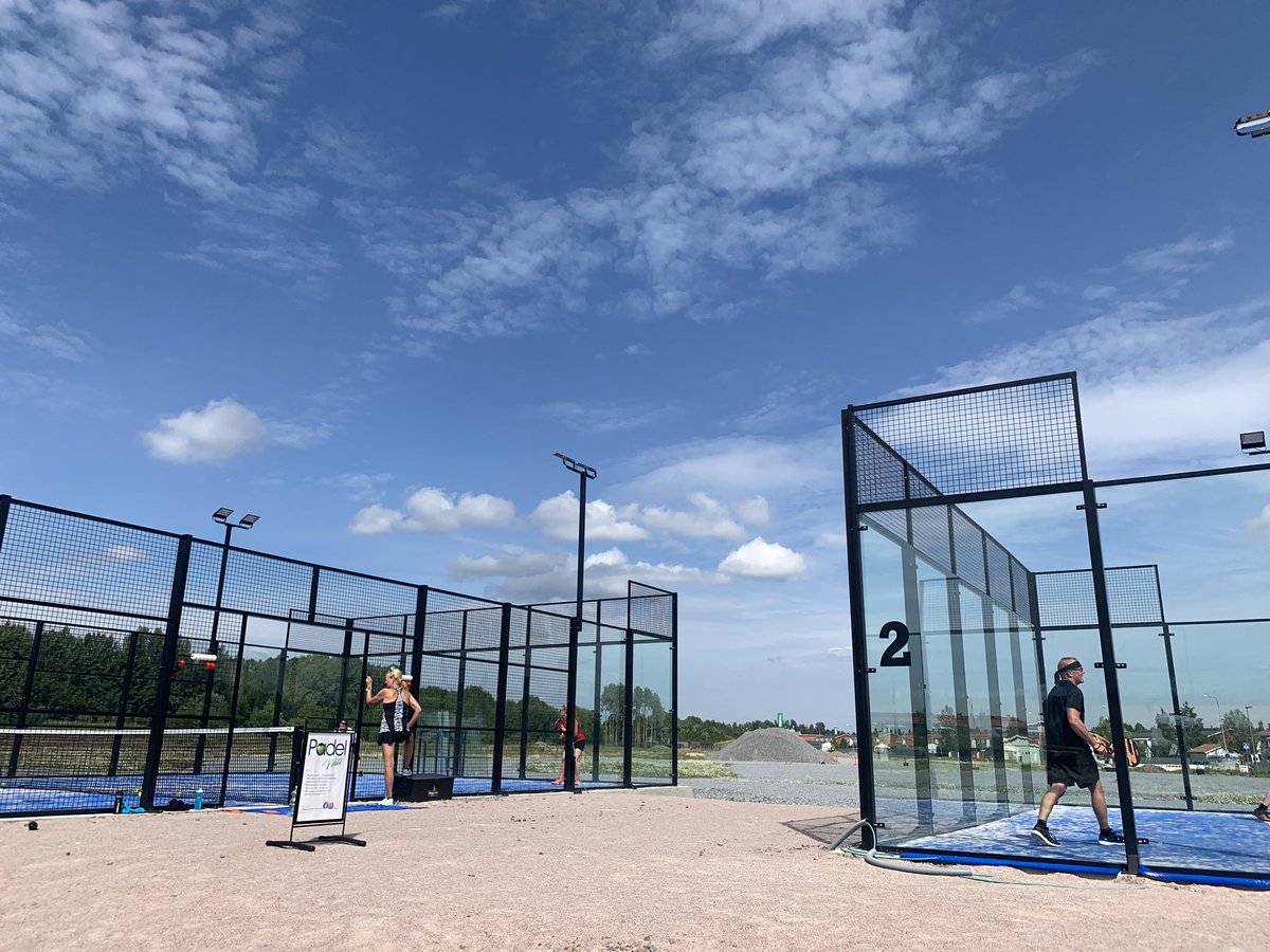 PadelVihti's tweet photo. Tänään on taas padelpäivä!

#padelvihti #aktiivistenihmistenvihti #visitvihti https://t.co/5XMocOfD03