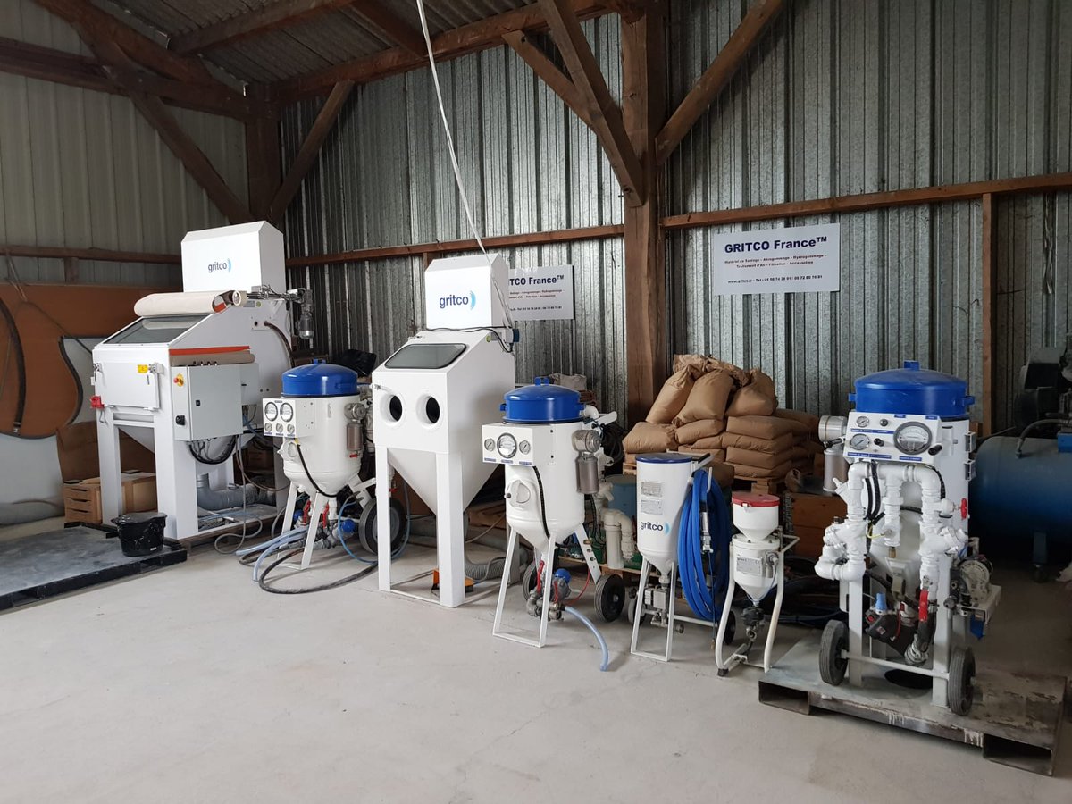 gritco's tweet photo. We are very proud of our network of carefully selected dealers. Gritco France is one of them. They have a beautiful setup of our range! Ready to supply the French market with Gritco equipment!
#sandblasting #sodablasting #blastinghelmets #aerogommage #hydrogommage #sablage https://t.co/bGtANcakk9