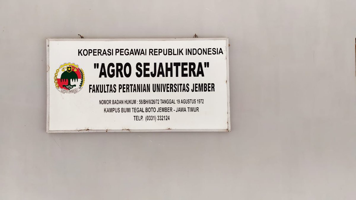 Fahrul465's tweet photo. Pendataan terkait update data ODS berdasarkan RAT tahun buku 2019 pada KPRI AGRO SEJAHTERA.
#penyuluhkoperasi
#ppklkemenkopukmri
#ppkljatim
#ppkljember
#aktivatorkoperasi
#koperasikeren https://t.co/FHczj03Jr6