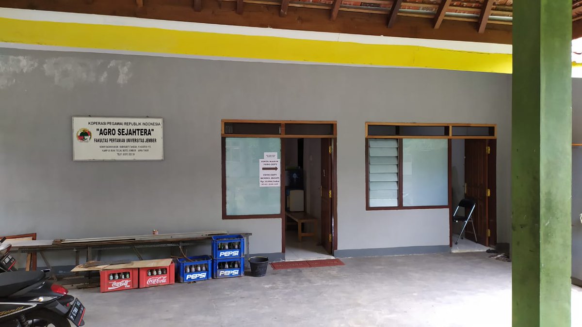 Fahrul465's tweet photo. Pendataan terkait update data ODS berdasarkan RAT tahun buku 2019 pada KPRI AGRO SEJAHTERA.
#penyuluhkoperasi
#ppklkemenkopukmri
#ppkljatim
#ppkljember
#aktivatorkoperasi
#koperasikeren https://t.co/FHczj03Jr6
