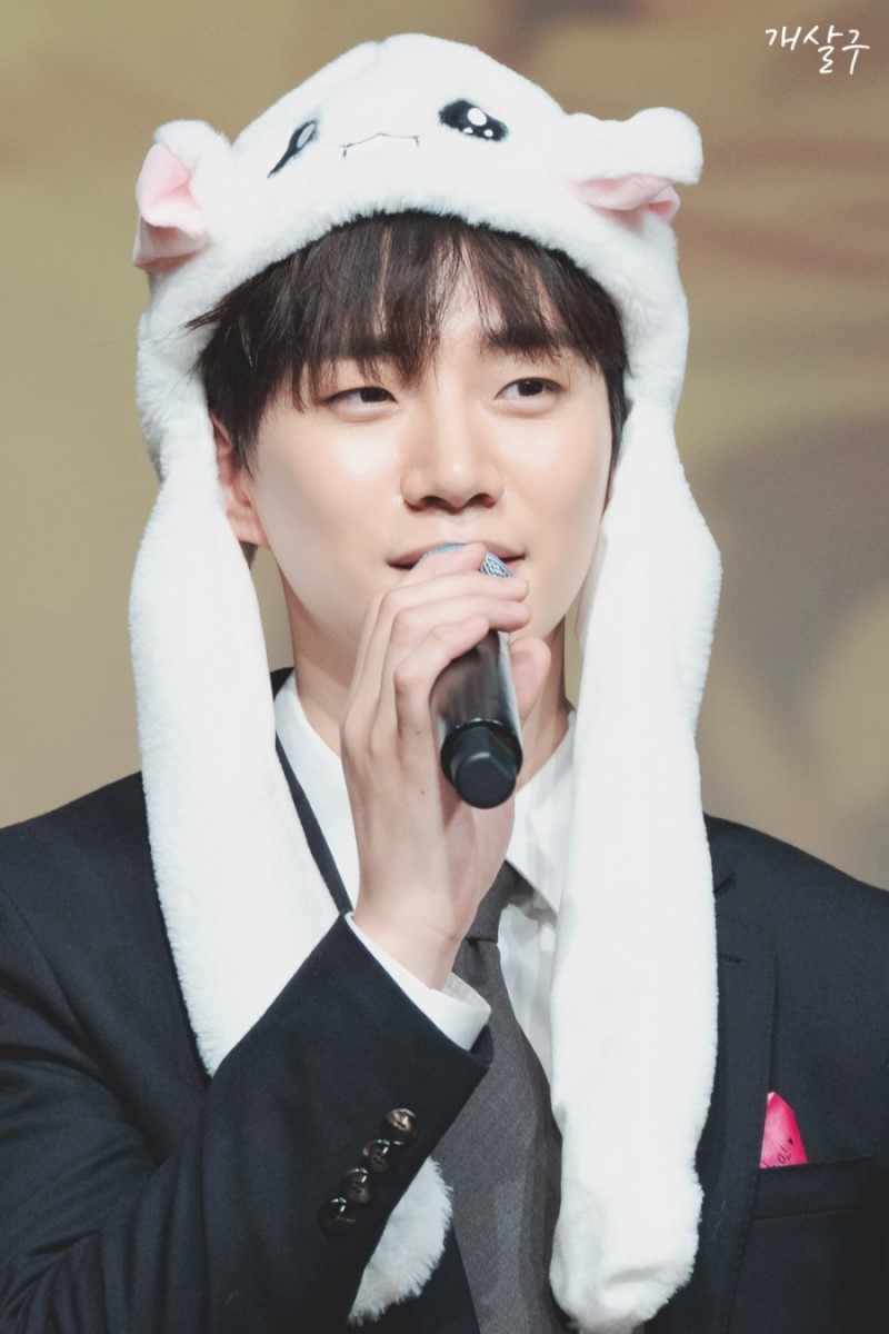 jh_GOMI's tweet photo. 존잘 주너토깽이두ㅜㅜ 넘 잘생겼어 https://t.co/GfxykIp0iG
