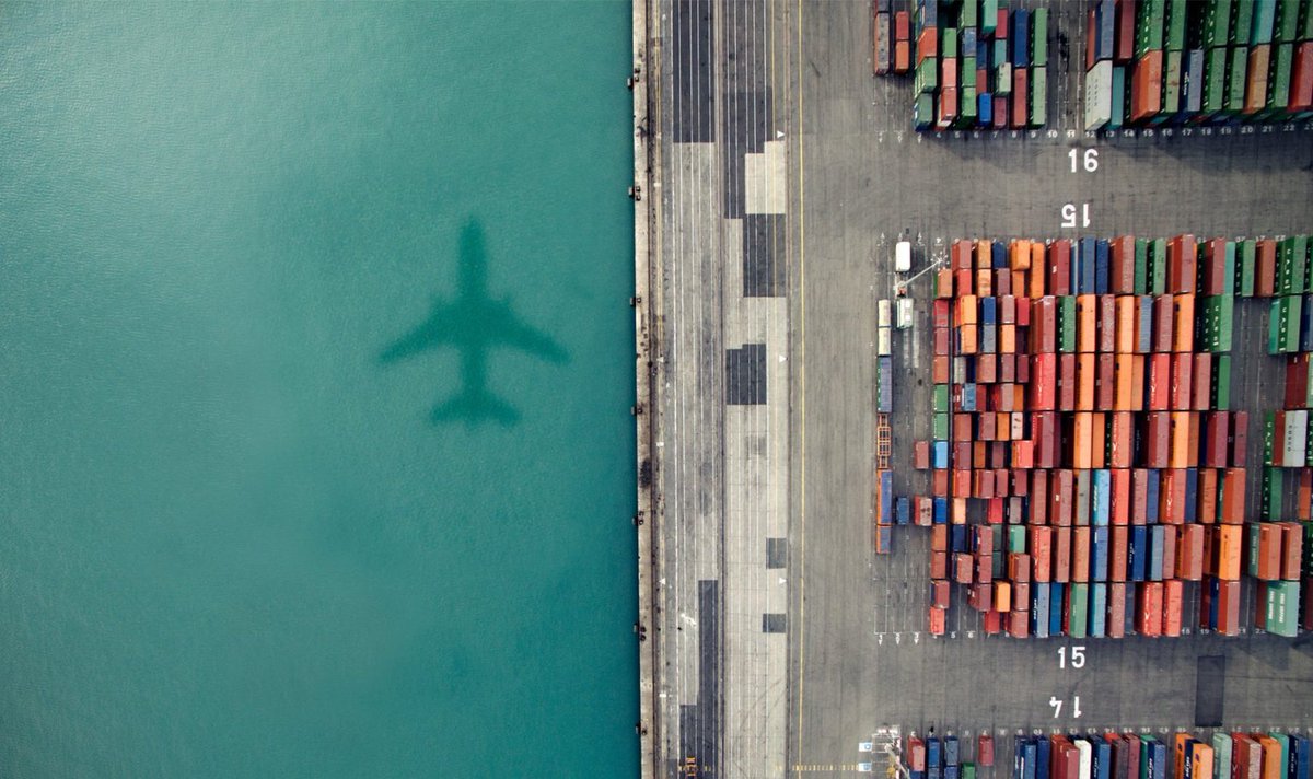 TradInsider's tweet photo. Building a More Sustainable Supply Chain By #GoldmanSachs on https://t.co/XnBDrxc1C5 #ESG @MDLZ @GeneralMills @IvyLeague @markets @GoldmanSachs https://t.co/cOsBEZM3sR