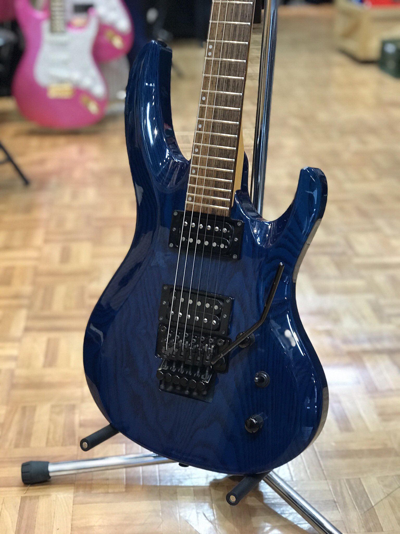 さぶろーedwards (エドワーズ) E-BT-98G(ボトムライン)改 - ギター さぶろーedwards (エドワーズ) E-BT-98G(ボトムライン)改 - ギター
