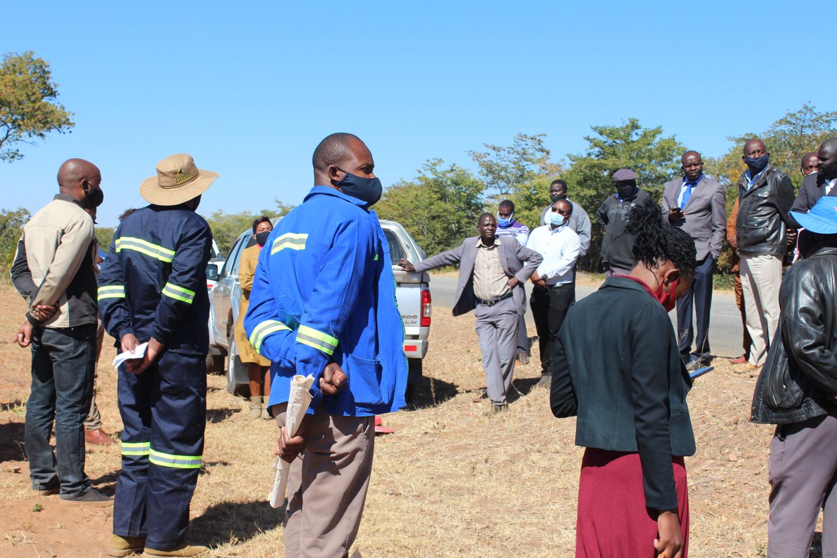 CCMTZimbabwe's tweet photo. Councillors and village heads in Gokwe South RDC and Gokwe Town Council have emphasized on the need to interpret boundaries and define wards for Councillors and Village Heads to know their areas of jurisdiction #DevelopmentInducedDisplacements #DevelopmentProjects #DIDs https://t.co/C9VWLKVKGi