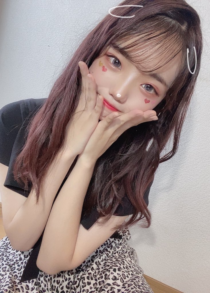 maya_idolclass's tweet photo. はじめまして！

アイドル教室16期生、9代目寿司ドルJrの 
" 天宮真彩（あまみや まや）" です🐰🍒

まやりんって呼んでほしいな💭

8月2日（日）に寿司処五一にてデビューします！🌷

みなさんに会えるのをすっっごく楽しみにしてます！！頑張ります！ぜひ来てください💗
応援よろしくお願いします！ https://t.co/12wLWl3trT