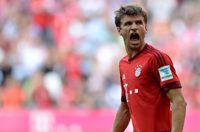  @esmuellert_ as emojis a threadLikes and retweets appreciated