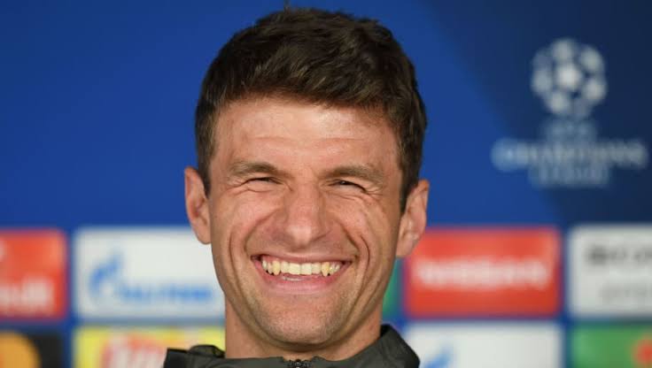  @esmuellert_ as emojis a threadLikes and retweets appreciated
