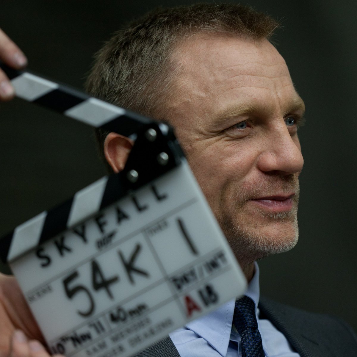 007's tweet photo. Daniel Craig appreciation post. https://t.co/cq8EMAOlvW