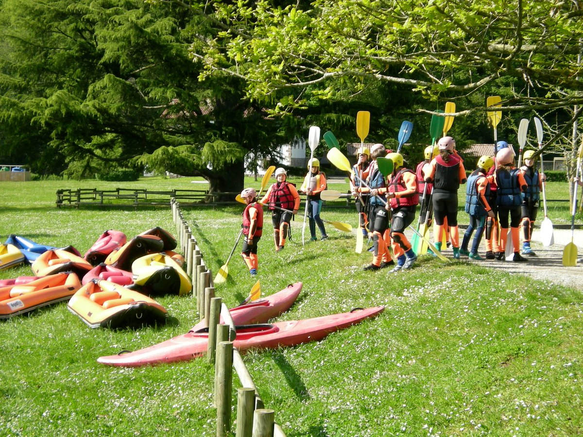 Baztan_Bidasoa's tweet photo. Si te gusta la aventura #rafting #piragüísmo #tirolinas @BKZNavarraAvent te está esperando!
Zatoz Natura gozatzera! Abentura bizitzera! Egizu erreserba!!!
📞📞948 59 23 23
https://t.co/CXbkrERekR https://t.co/D1cVIqXdg0