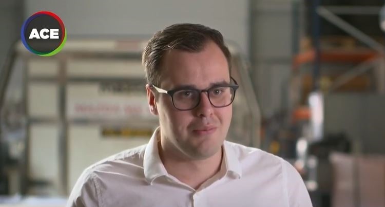 acemobility tweet media