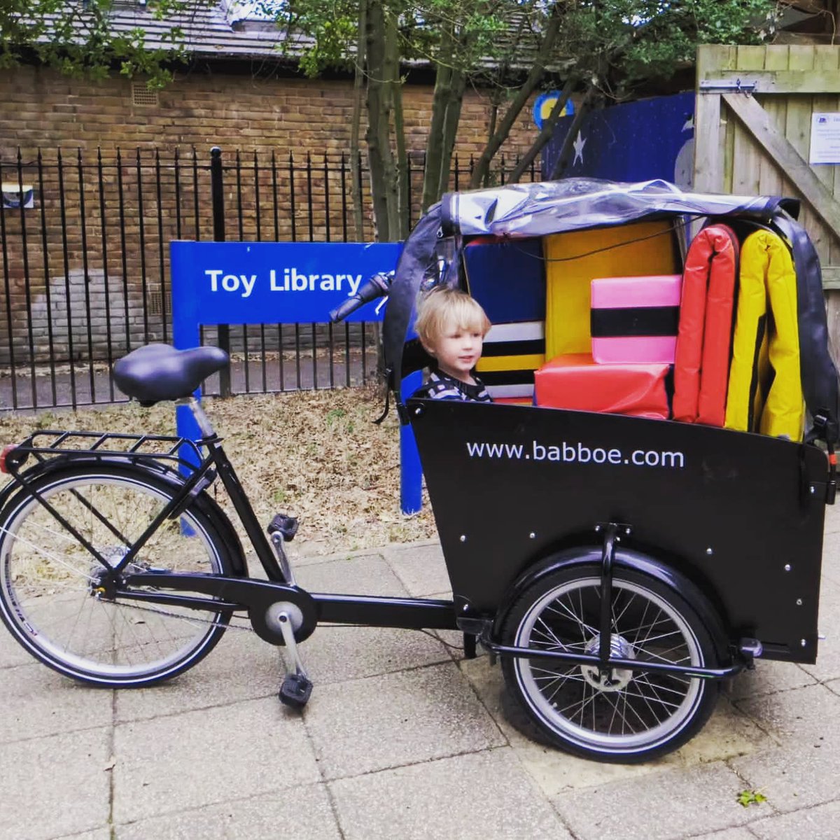e17toylibrary's tweet photo. Look how one family got their toy loans home! How will you collect yours? We are open today from 1 - 5pm to borrow toys, books, puzzles and games.
#WalthamstowToyLibrary #ToyLibraryAtHome #BorrowNotBuy #ToyLibrary #ToyLoaning #ToysWhichDontCostTheEarth https://t.co/4b5CTFmArS