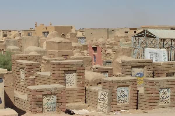 ياسعدي يادفان شخبار أهلنا

وگلهم حظر تجوال  هل ماوصلنا

#مخاوي_الذئب