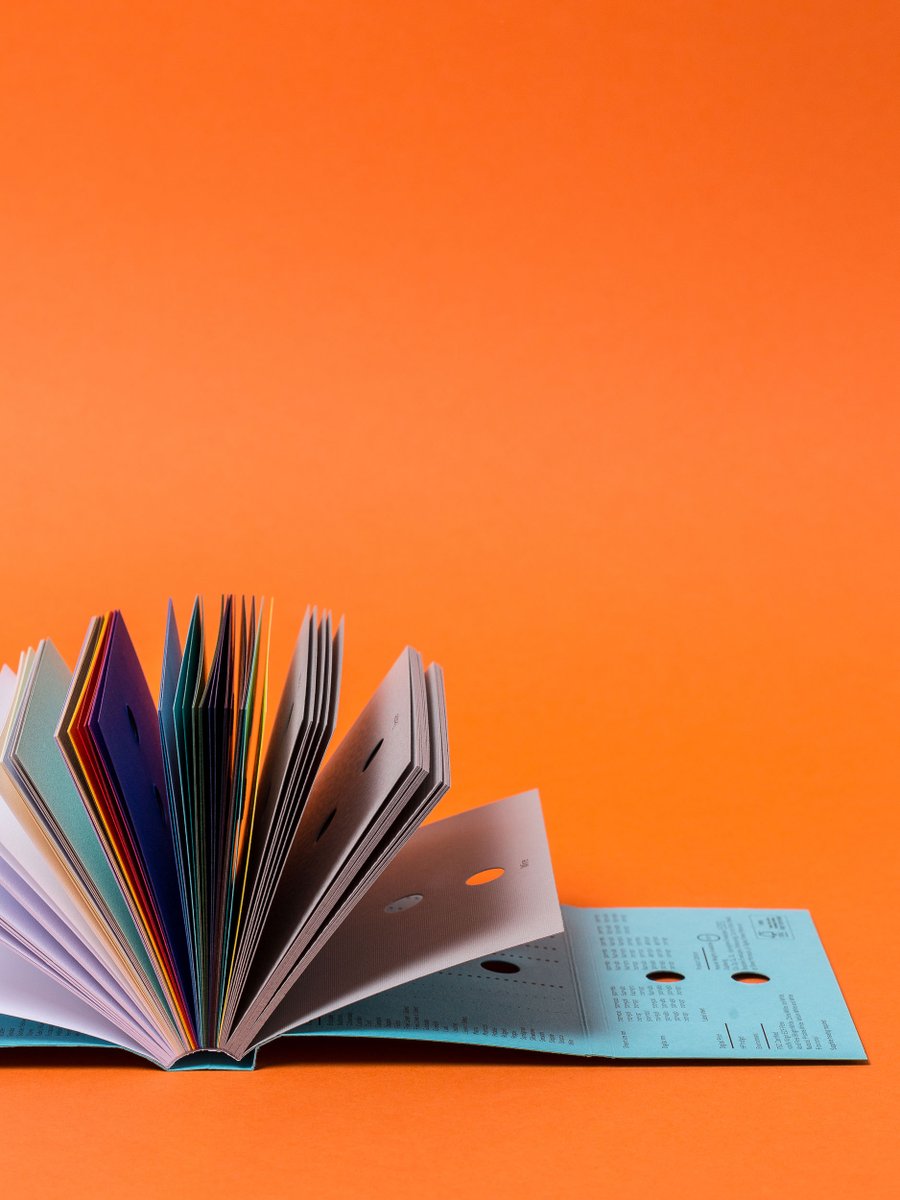 peregocarta's tweet image. Is there a rule for choosing colors? 🌈
Tomorrow, in our webinar No.2, we will address this topic in the world of Design and Paper. Wednesday, July 22, 10.30am/11.30am. You can partecipate by clicking on the link below! 
bit.ly/2ZafvuZOk #Colorplan #gfsmith #ColourBookMini