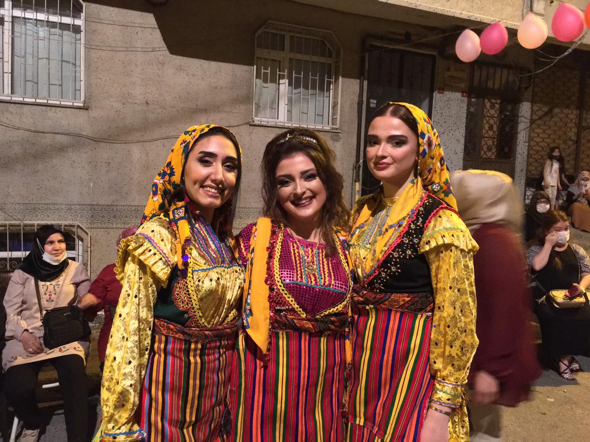 yaseozkaan's tweet photo. Canım memleketimin şahane kıyafetleri♥️#kastamonu https://t.co/RtGOHafywr