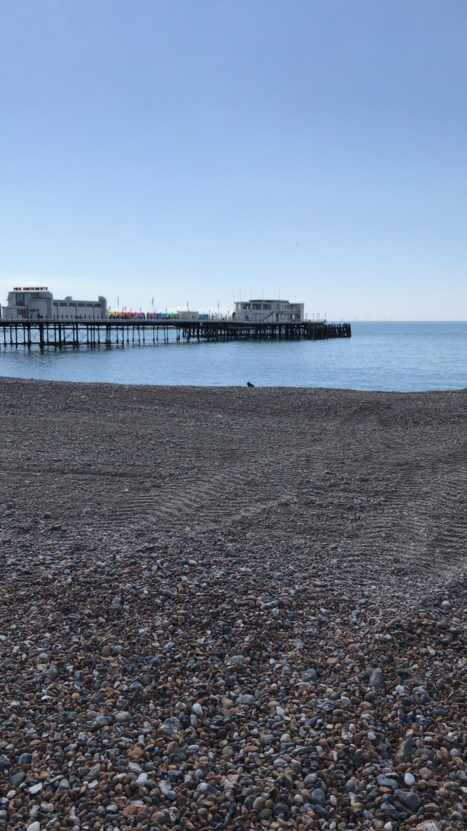 NectarLondon's tweet photo. Worthing on lovely day @nectarimportsuk https://t.co/thrnNHdium