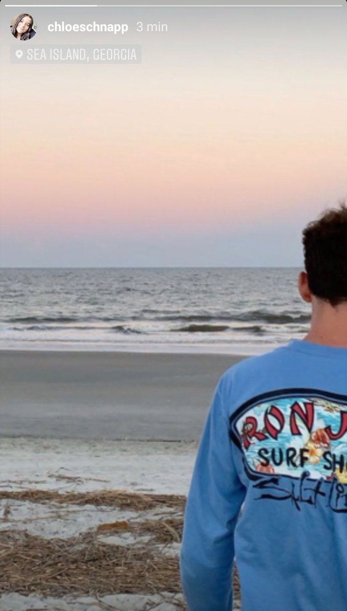 Foto do Noah Schnapp no Instagram Stories (via chloeschnapp instagram stories) 💫📸