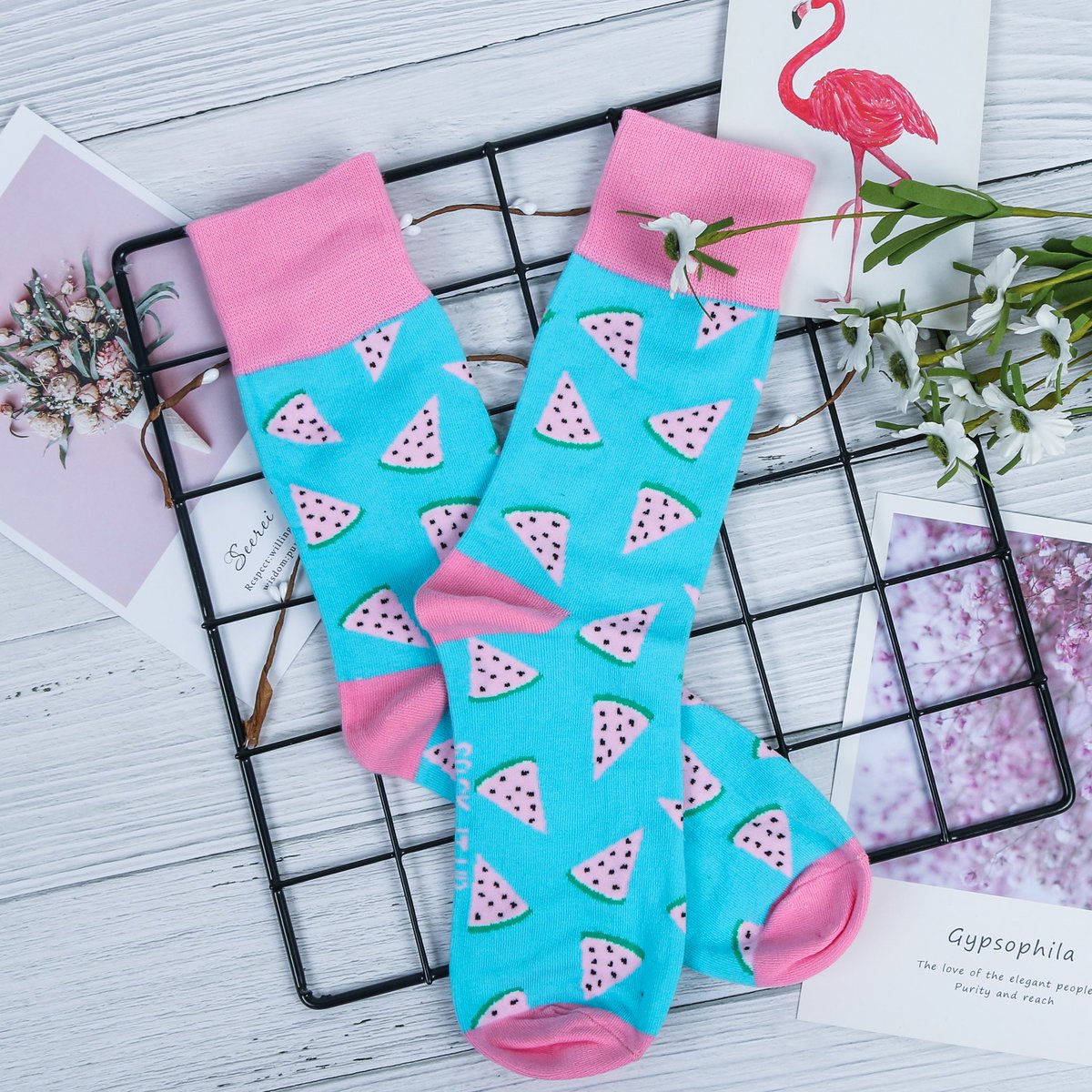 Watermelon, the taste of summer, as long as it is suitable for your socks, are the best.#socks
kaitesocks.com