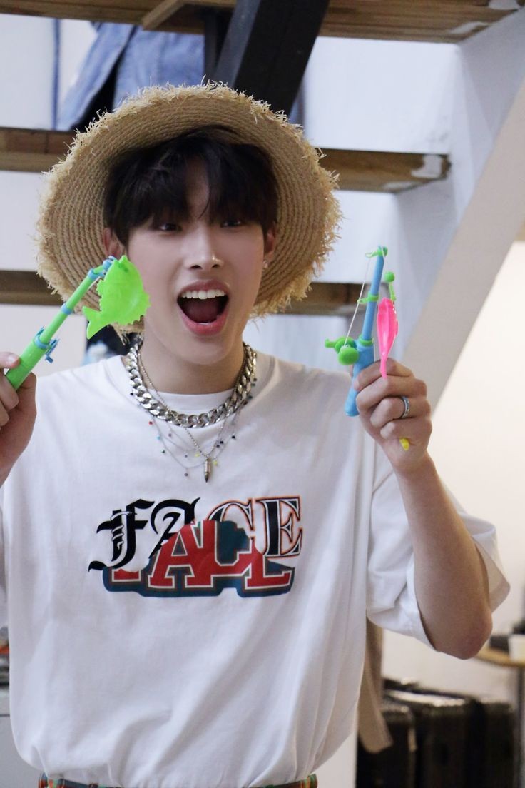 song mingi being a giant babie ; a thread
