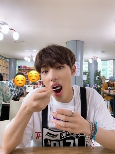 song mingi being a giant babie ; a thread