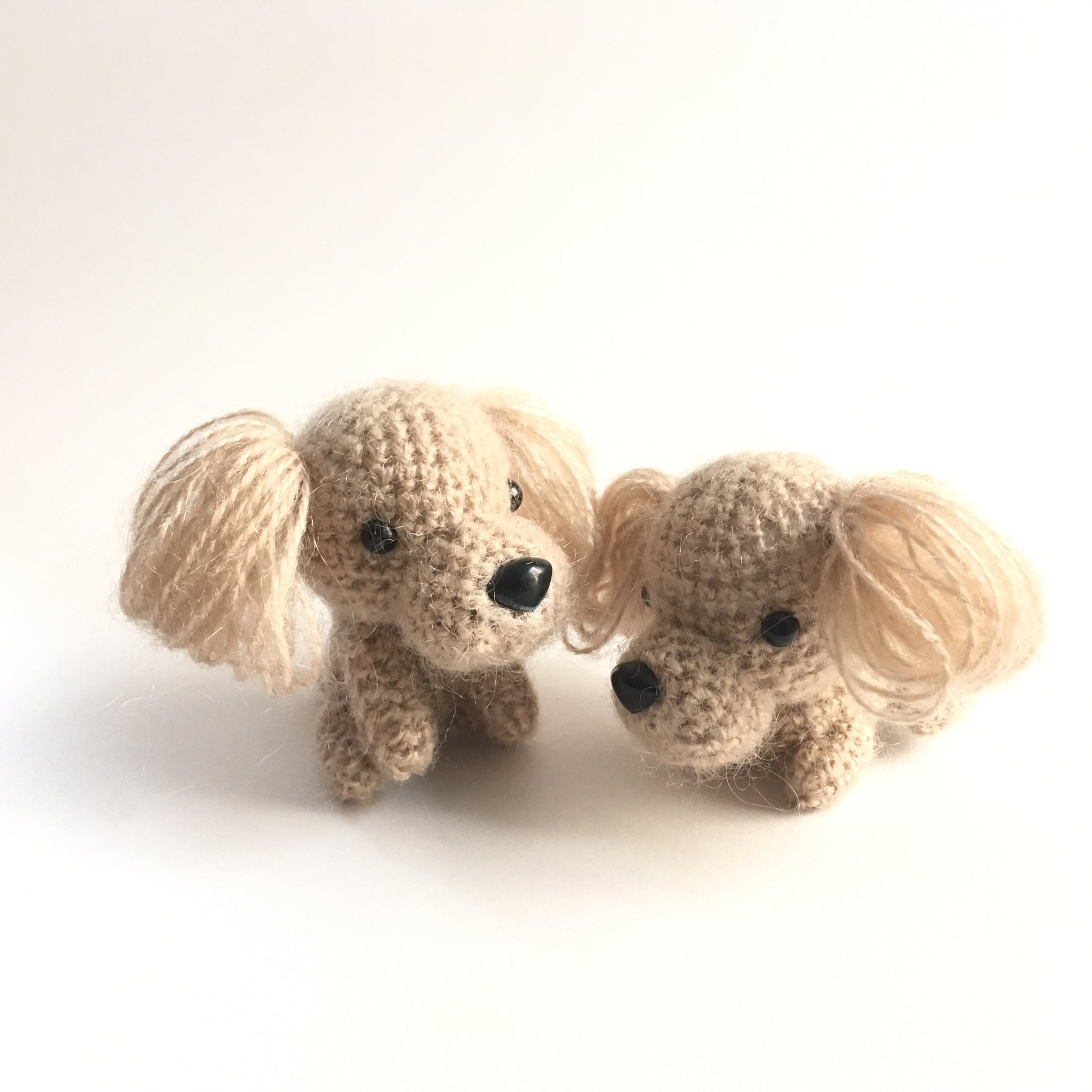Mammamiya トイプードルあみぐるみ モデルにマウンティングされるの巻 編み犬 編み犬の毎日 トイプードル かぎ針編み