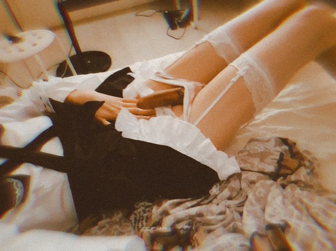 2 pic. the laziest maid???????

#femboy #gay #cuteboy #sissy #newhalf #trap #sperm #crossdresser https://t