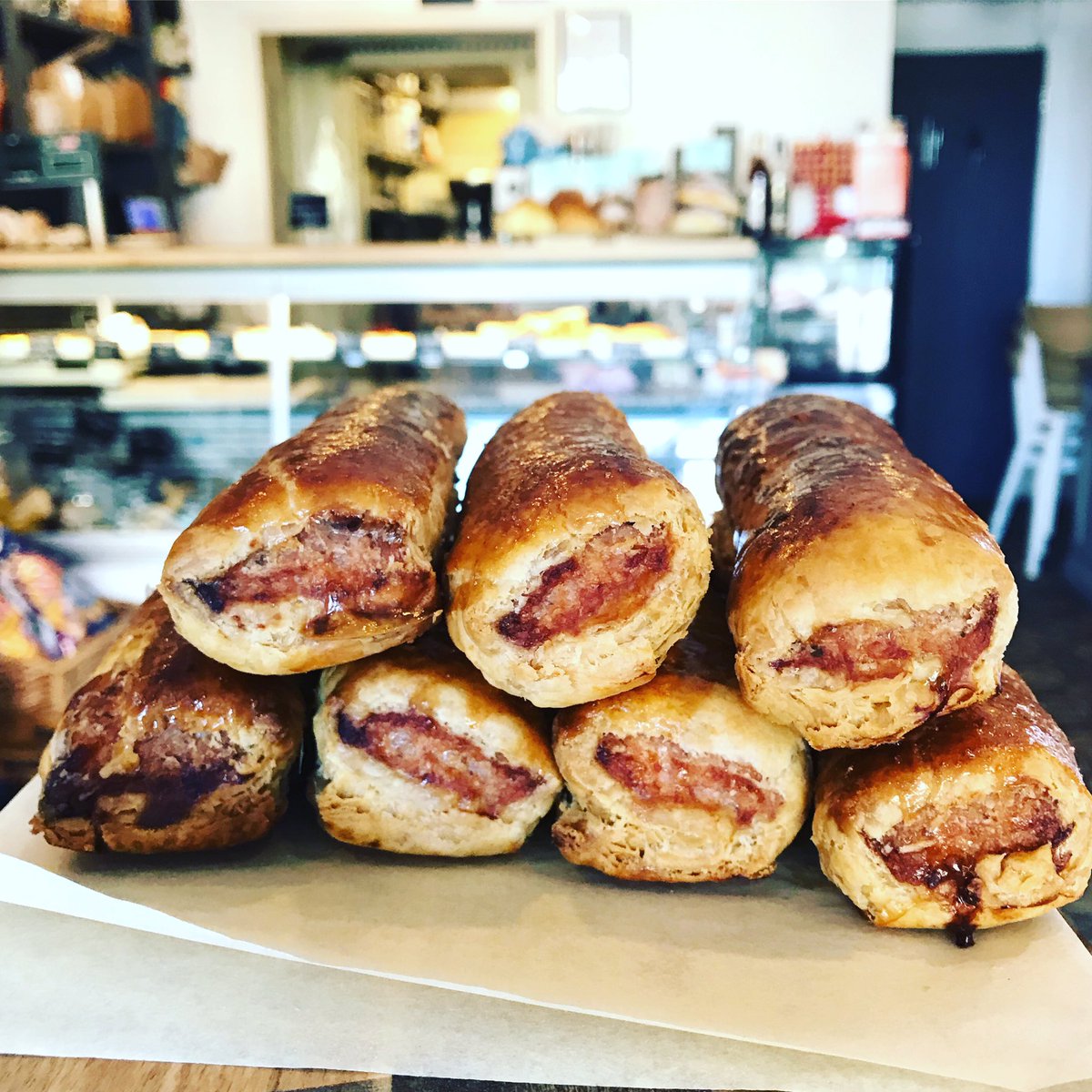 ‼️NEW IN SANTAR DELI‼️ Potter’s of Barnsley Sausage rolls 😍😍