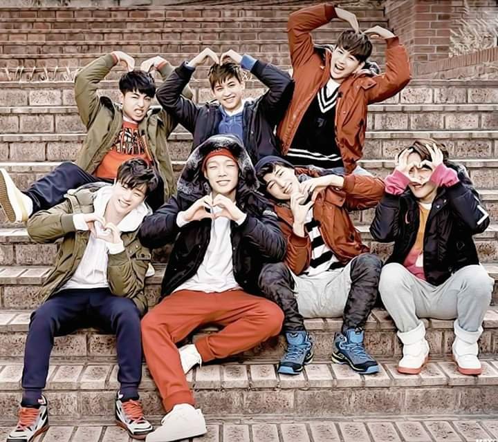 MoeSandri's tweet photo. @AMAs #iKON FOR AMAS https://t.co/NnDPun7PFR