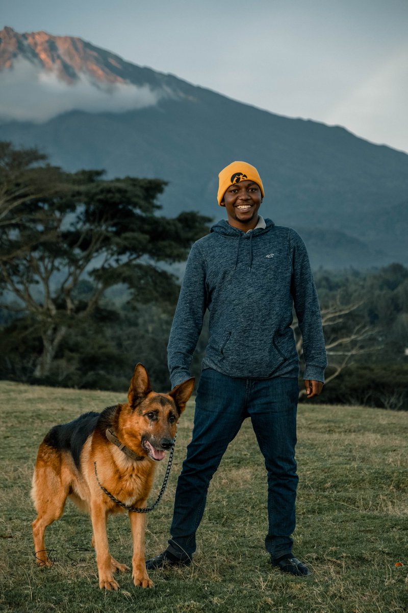 slym_son's tweet photo. Get A Chance To Spend With Me Capture The Best Moments Of Yours While On Mountain #KilimaPunda  With The Best View In Arusha https://t.co/gj1BioUNho