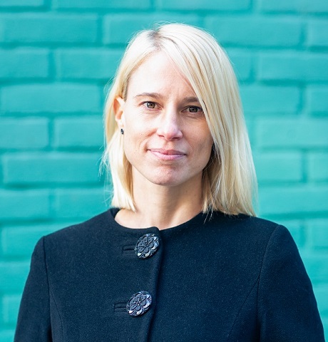 Camco_tweets's tweet photo. Interview: Camco's impact manager Laura Lahti on the primary challenges - and solutions - to accelerating #gendermainstreaming in the renewable energy sector: https://t.co/LH6vtyMBAo @FrankItWorld #2XCHALLENGE #SDG5 #Africa https://t.co/yns4qNvKal