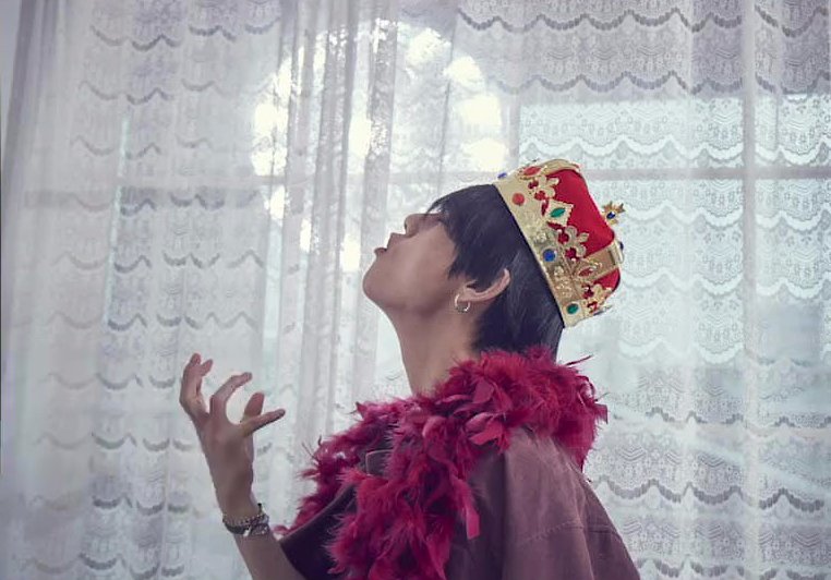 heibeyby's tweet photo. Masih belum move on dari poto2 ini :'))
@BTS_twt
#RunBTS #runbtsep106 #Taehyung #BTS #Raja #BANGTAN #V #vbts #BangtanSonyeondan https://t.co/AGNElp9YP9