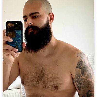 #NewProfilePic https://t.co/kfy6LkG07H<a href="/tag/newprofilepic"class="tags">#NewProfilePic</a>