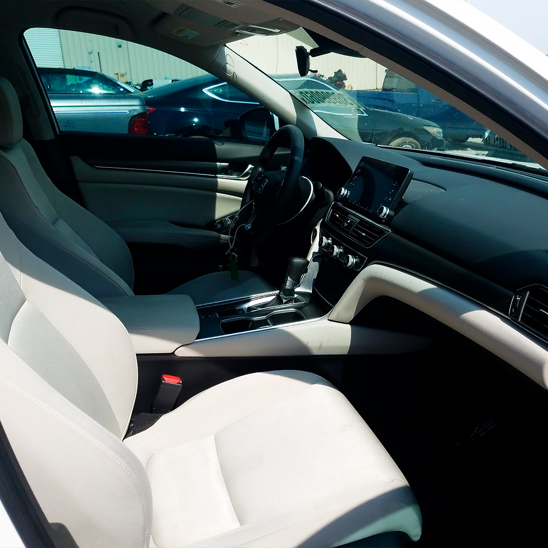 ucars_pro's tweet photo. 🚘 Honda Accord LX 2018 г.

📅 Дата торгов - 22 июля в 17:00
💵 Расчетная мин. ставка - 7,900$

🧾 Чистая история.
🙋🏻‍♂️ Два владельца.
🚦 Пробег - 108 тыс. км.

🌐 Подробнее - https://t.co/Fu929TWR1E

#автоизсша #автоизамерики #honda #hondaaccord #ucars https://t.co/fwffyOgYhi