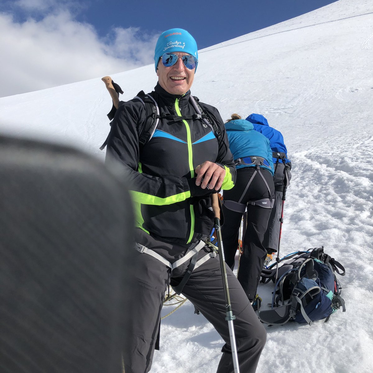 🎯🎯 For the first time in my life climbing such a high mountain at 4164 meters ! #breithorn #zermatt has been a great experience 🔥🔥. Needless to say that the view is breathtaking with #monterosa and Co. 🍀🍀🍀🍀