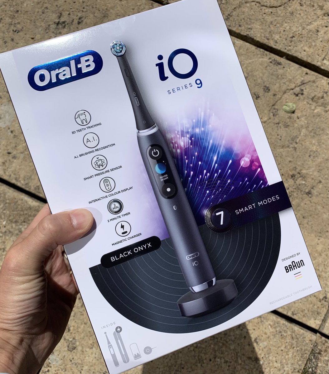dangrabham's tweet photo. ...and here's the toothbrush itself plus some stills of the drone. The chap said they'd had to tell the local RAF base they were coming. 😂
@OralBuk #HelloToiO https://t.co/xyMyBmwq58