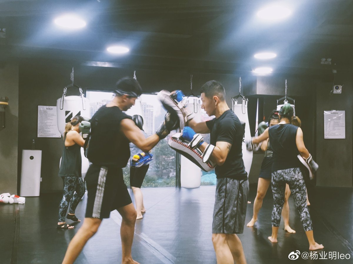 tengram10's tweet photo. 여름 ㅊㅔ고^ㅁ^ https://t.co/YB2Q2uvc1y
