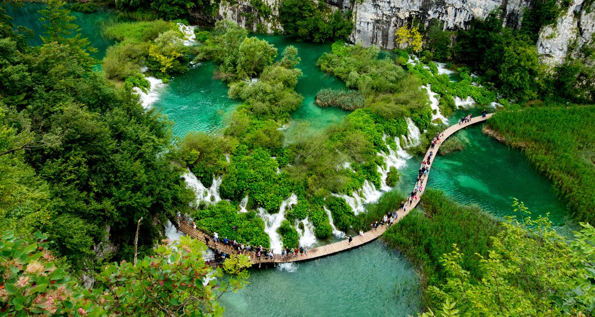 ¡Toma nota! Los 12 lugares naturales más bellos de Europa para tu luna de miel.

destinolunademiel.com/donde-ir/los-1…