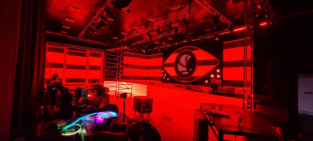 MadeByMassive's tweet photo. The immersive and interactive set design for this year's Big Brother Nigeria Live Show was #MadeByMASSIVE  #MassiveDynamics https://t.co/vRpADGqqeJ