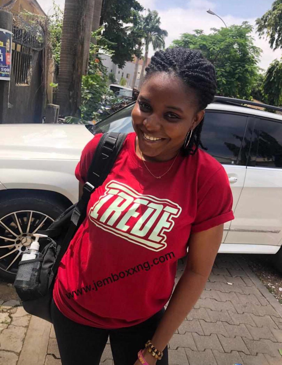 jemboxxunlimitd's tweet photo. You can create your own text and deliver
https://t.co/xLCNRLxKAc
+2347056023662
#irede #jemboxx #art #fashion #tshirt #tees #printing #branding https://t.co/X17sxmNgbu