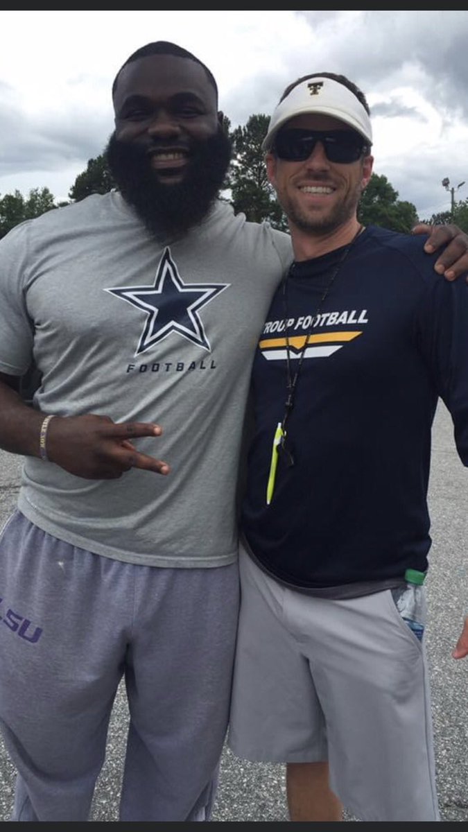 TroupTigerFB's tweet photo. There are RB Coaches and then there’s @JC_PUNISHER_GA 
We salute u on your special day‼️🐐💯 https://t.co/CoNflgfLiE