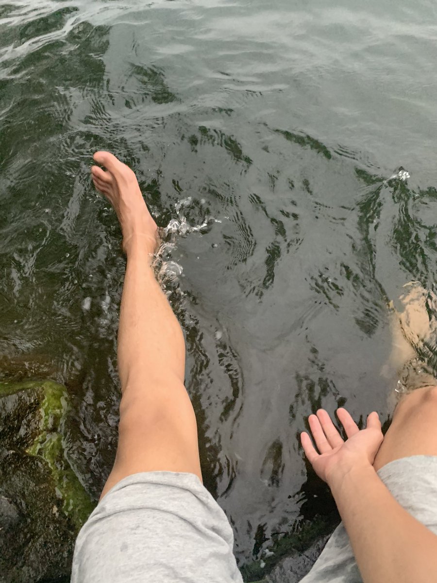 svaf317's tweet photo. 我亲手把我的儿子杀死在西湖水里了 https://t.co/qH6rk7IDaI