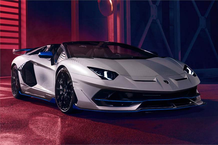 CarExpertsIndia's tweet photo. Lamborghini Aventador SVJ Roadster Xago Edition revealed.

This special edition is limited to just 10 units. https://t.co/0N92dvhGNq